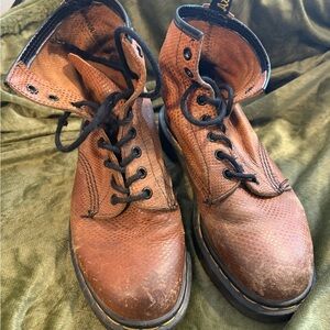 Vintage Textured Doc Marten Leather  Boots